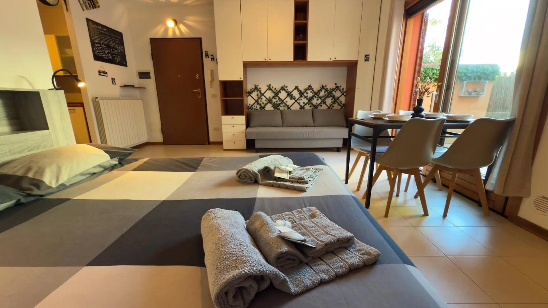 Monolocale + Ampio Terrazzo Apartment Grosseto