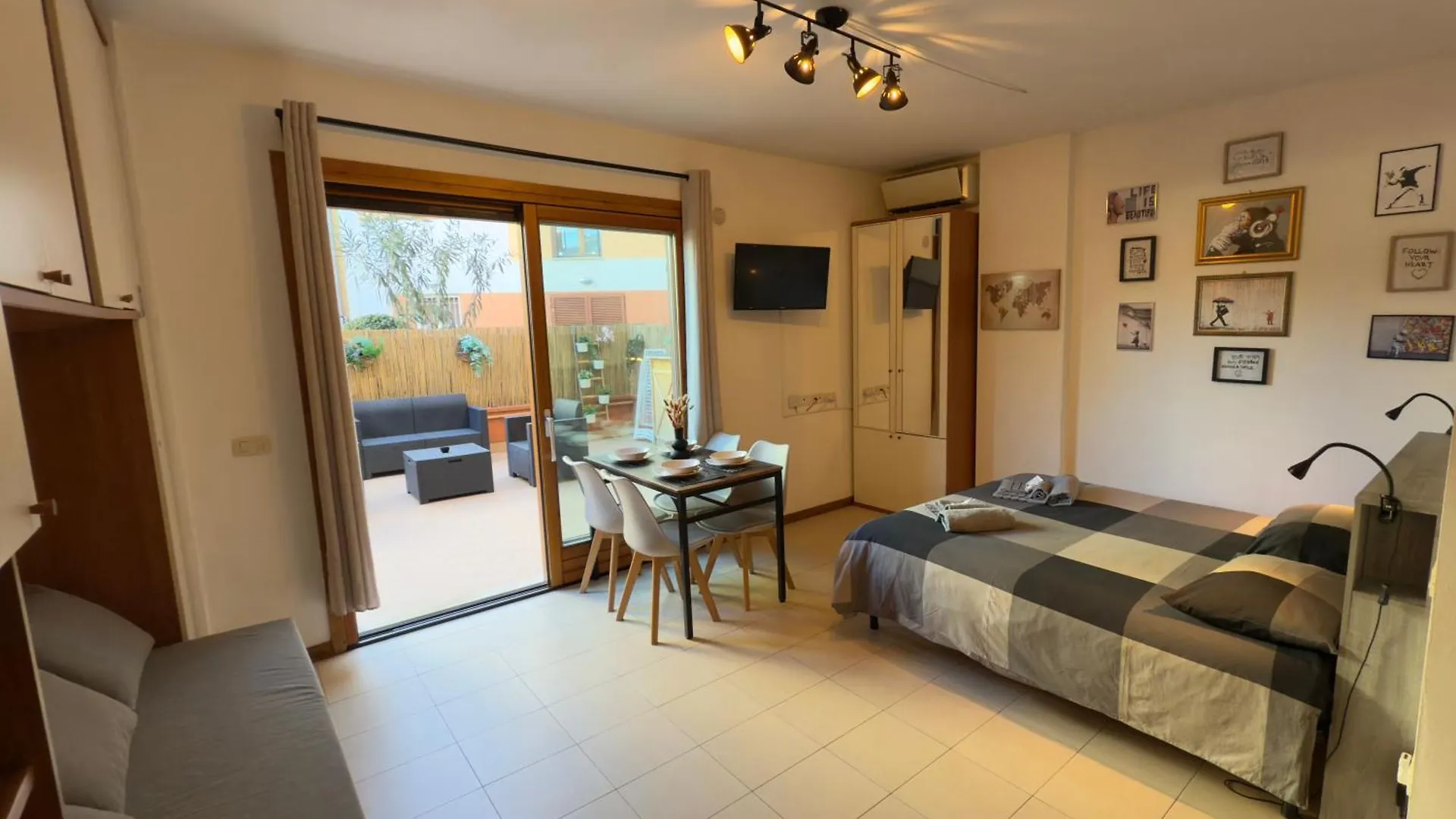 Monolocale + Ampio Terrazzo Apartment Grosseto
